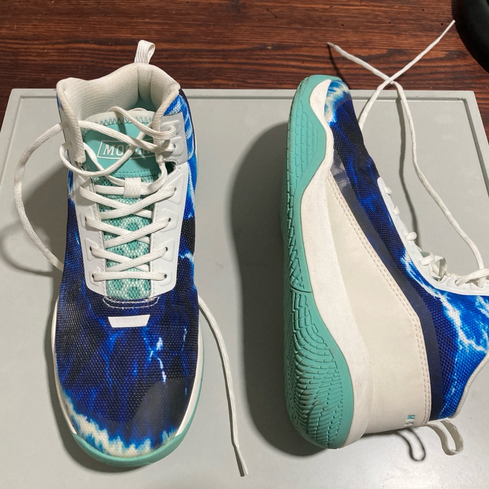 Moolah women’s court shoes.